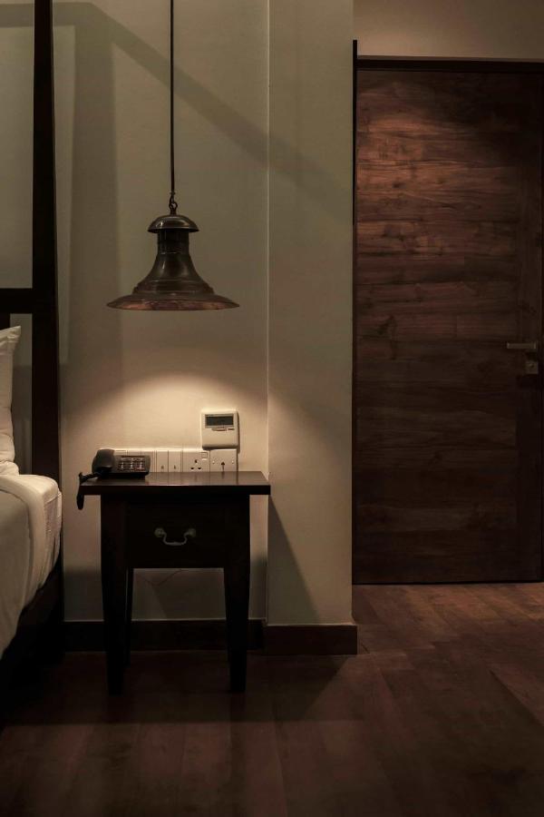 Rivora Heights Hotel แคนดี้ ภายนอก รูปภาพ